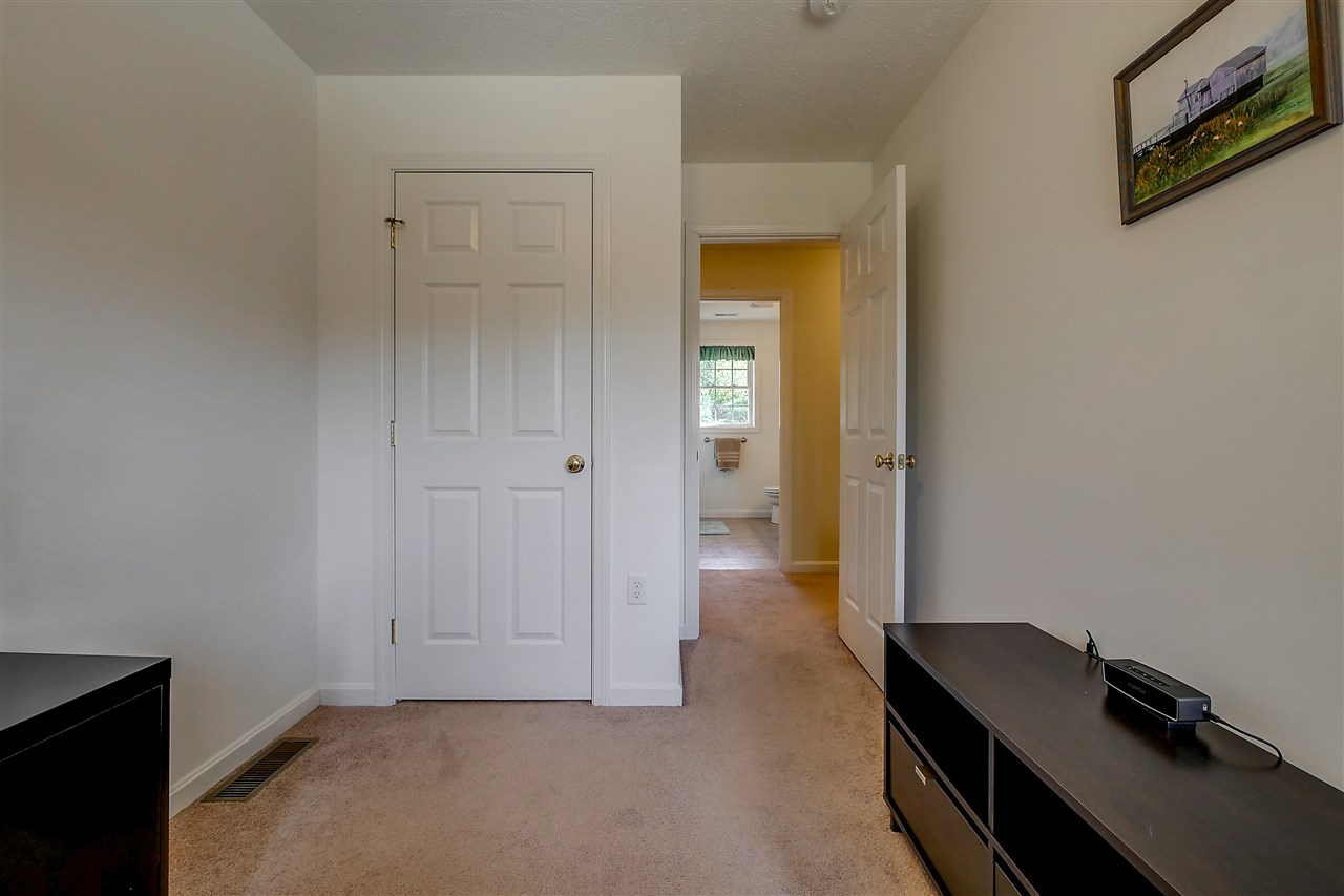 159 Wallace Road Bedford, NH 03110 - Photo 28 of 39 Gallery Image 28