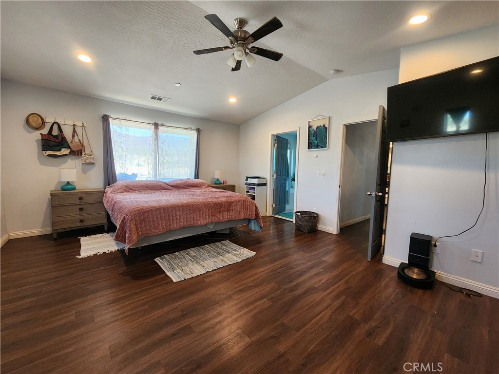 345 Solano Road Pinon Hills, CA 92372 - Photo 7 of 11