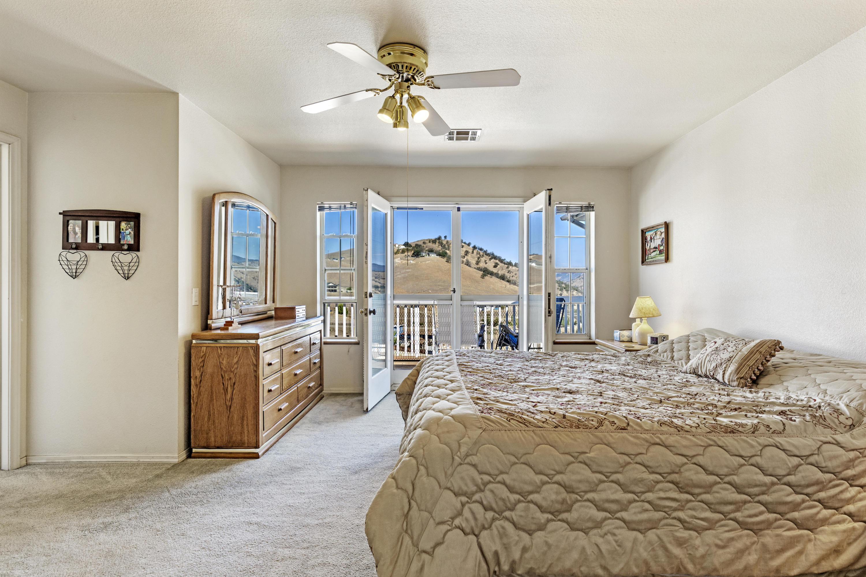 19800 Pine Ridge Drive Tehachapi, CA 93561 - Photo 11 of 46 A56A9259