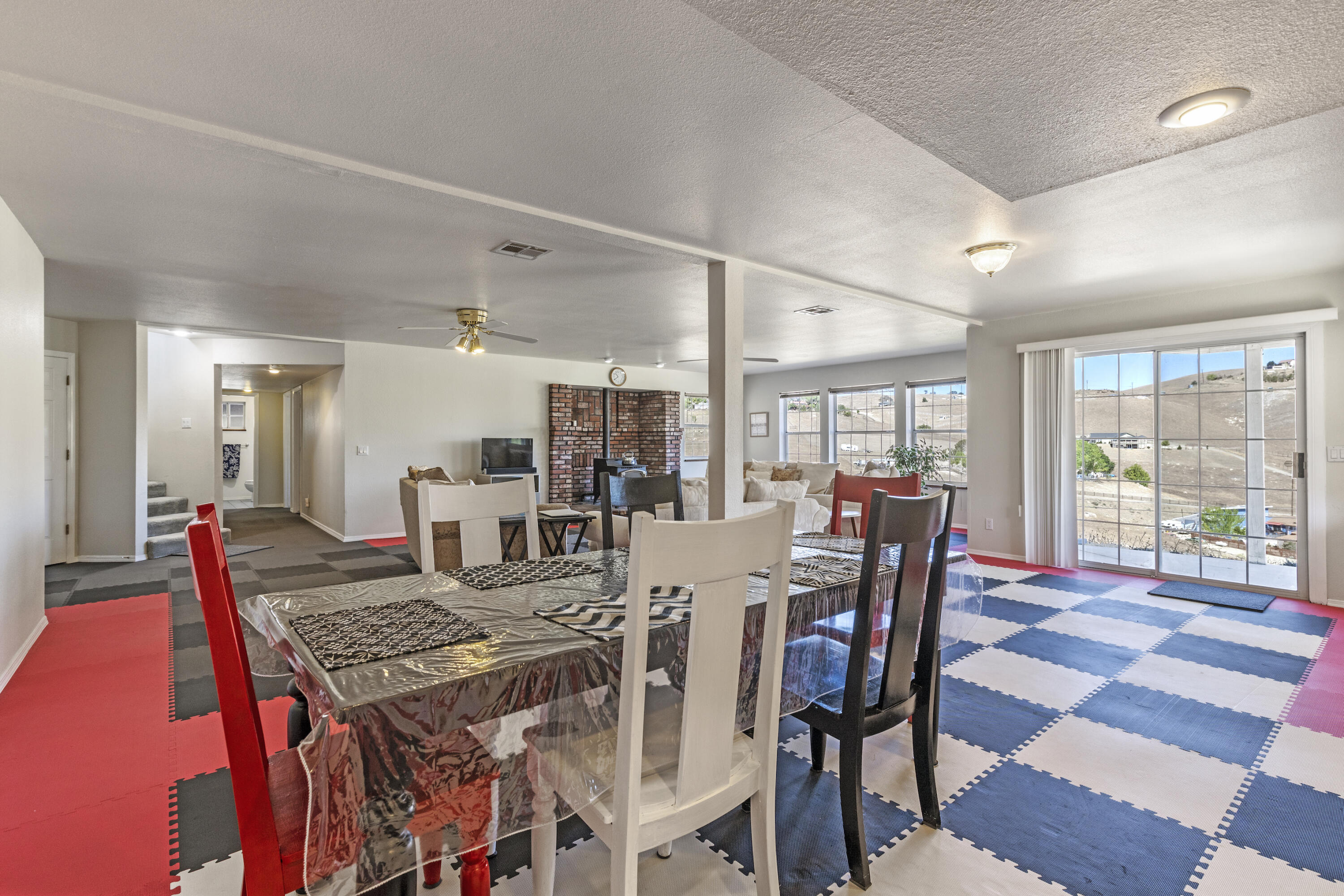 19800 Pine Ridge Drive Tehachapi, CA 93561 - Photo 21 of 46 A56A9282