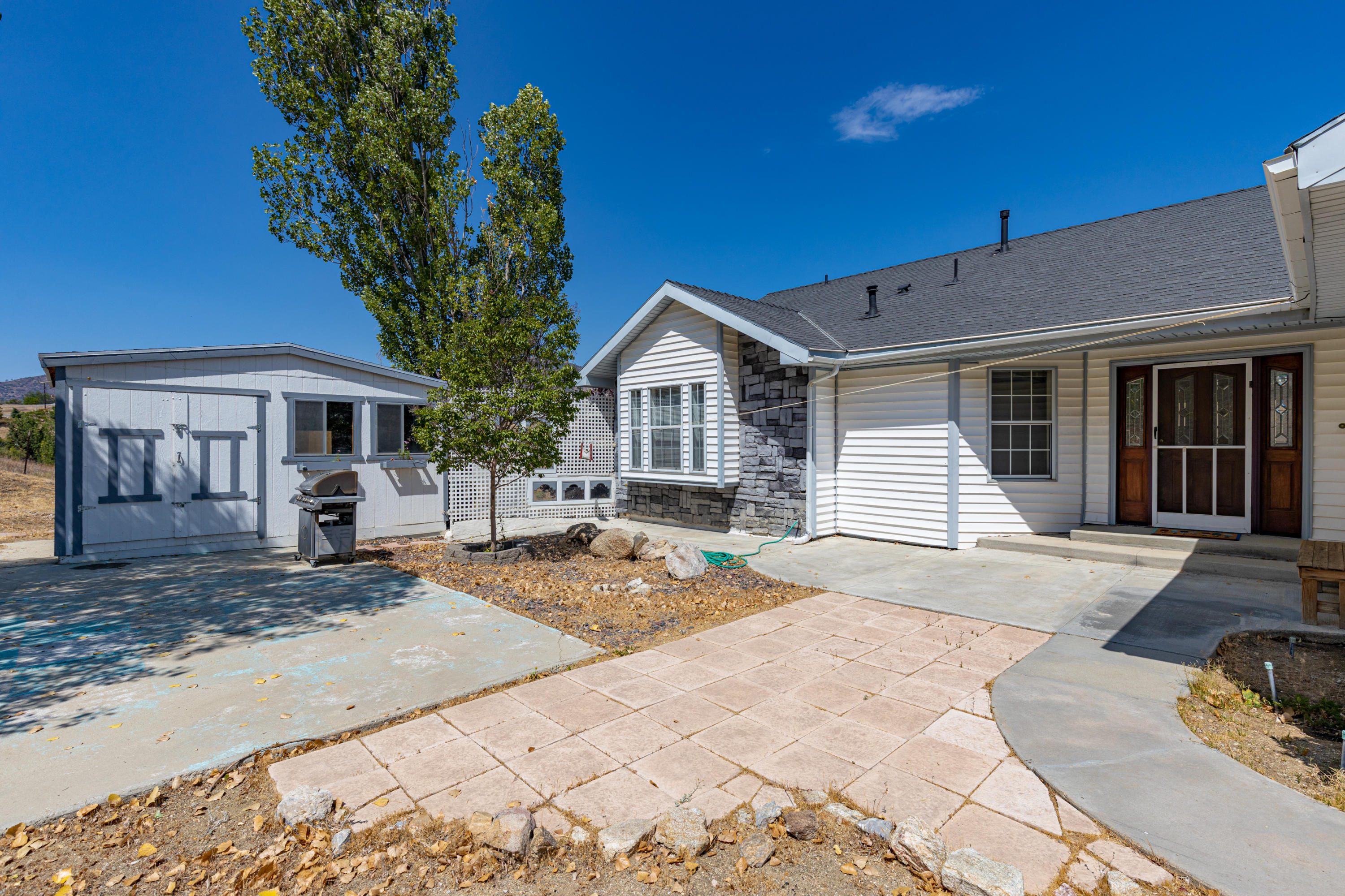 19800 Pine Ridge Drive Tehachapi, CA 93561 - Photo 32 of 46 A56A933412