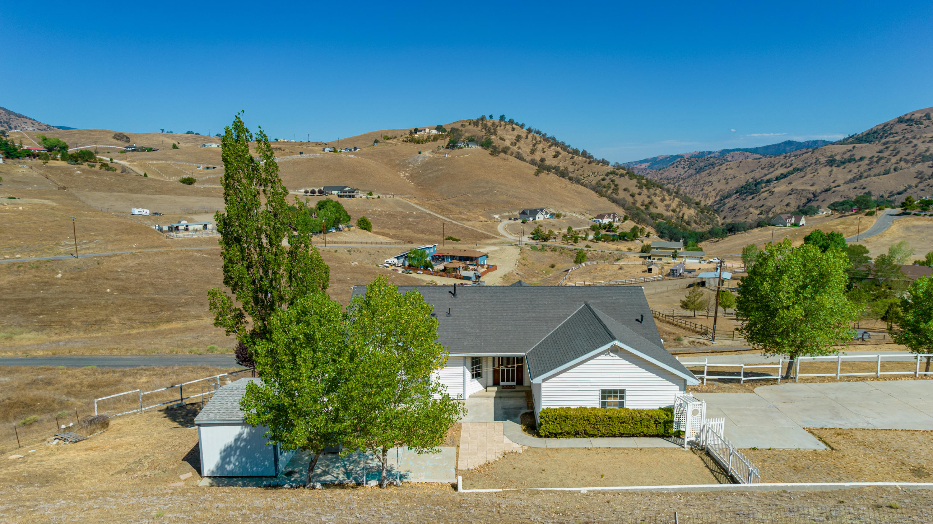 19800 Pine Ridge Drive Tehachapi, CA 93561 - Photo 40 of 46 DJI_000412