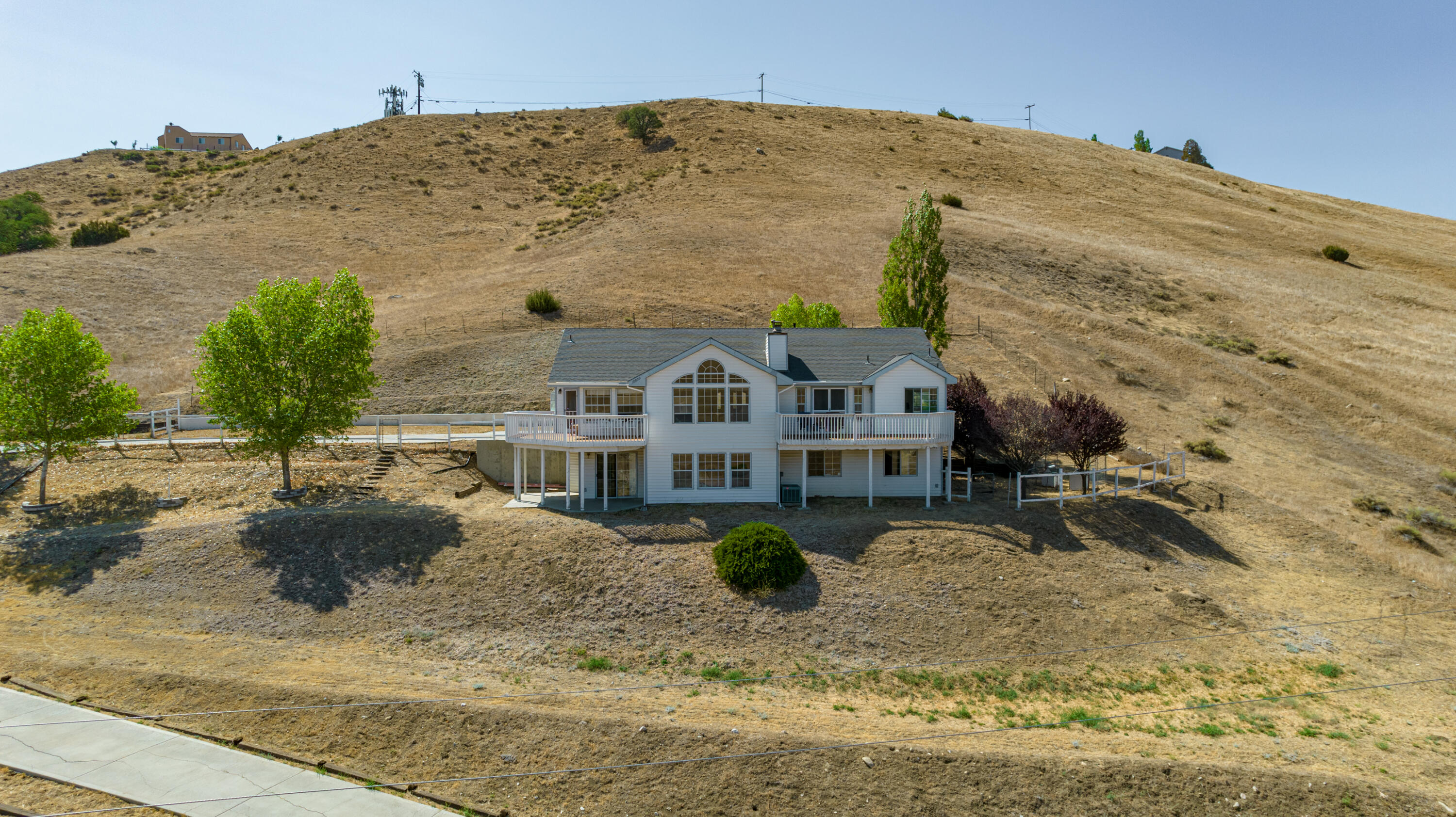 19800 Pine Ridge Drive Tehachapi, CA 93561 - Photo 43 of 46 DJI_000712