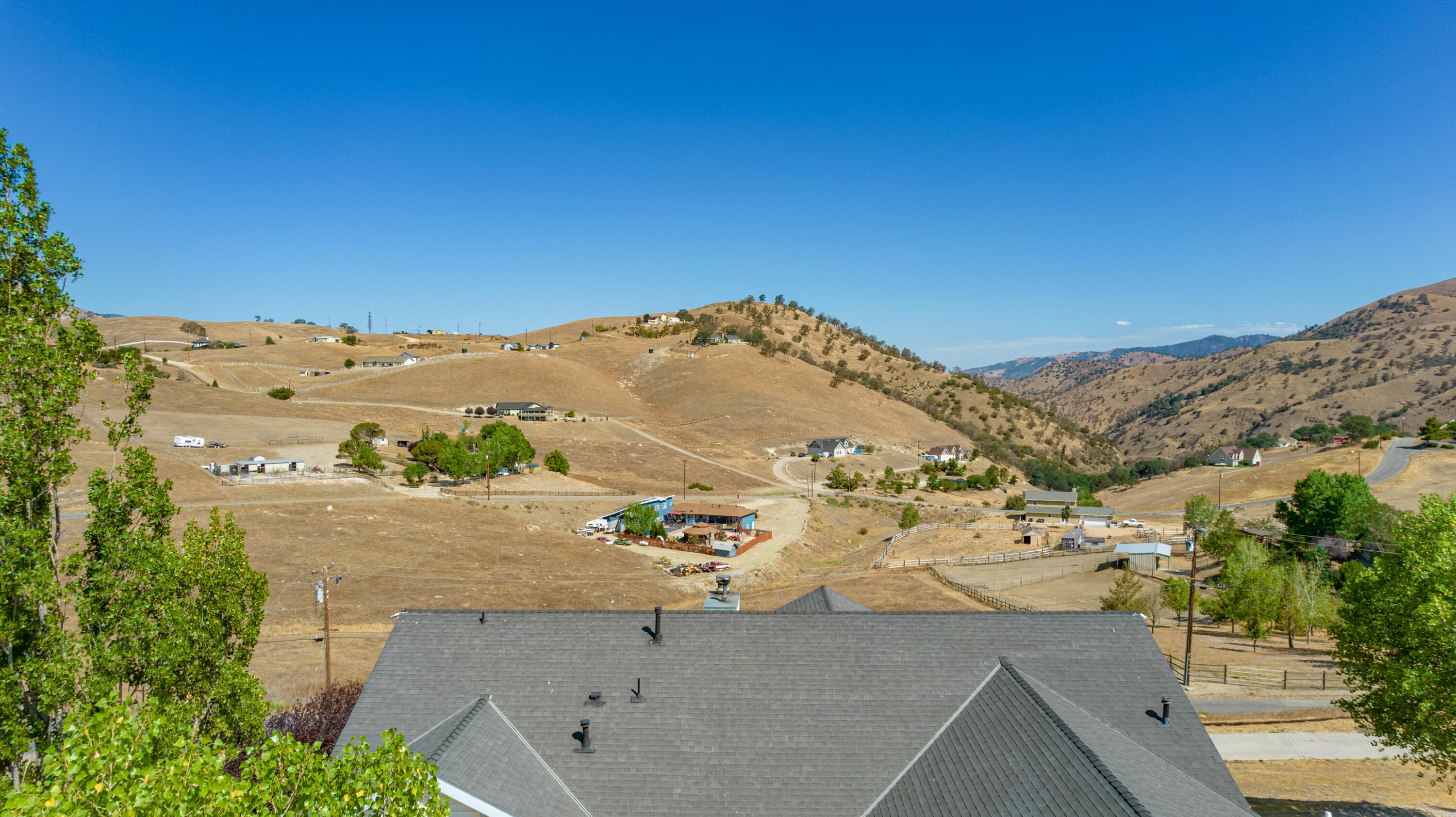 19800 Pine Ridge Drive Tehachapi, CA 93561 - Photo 45 of 46 DJI_001612