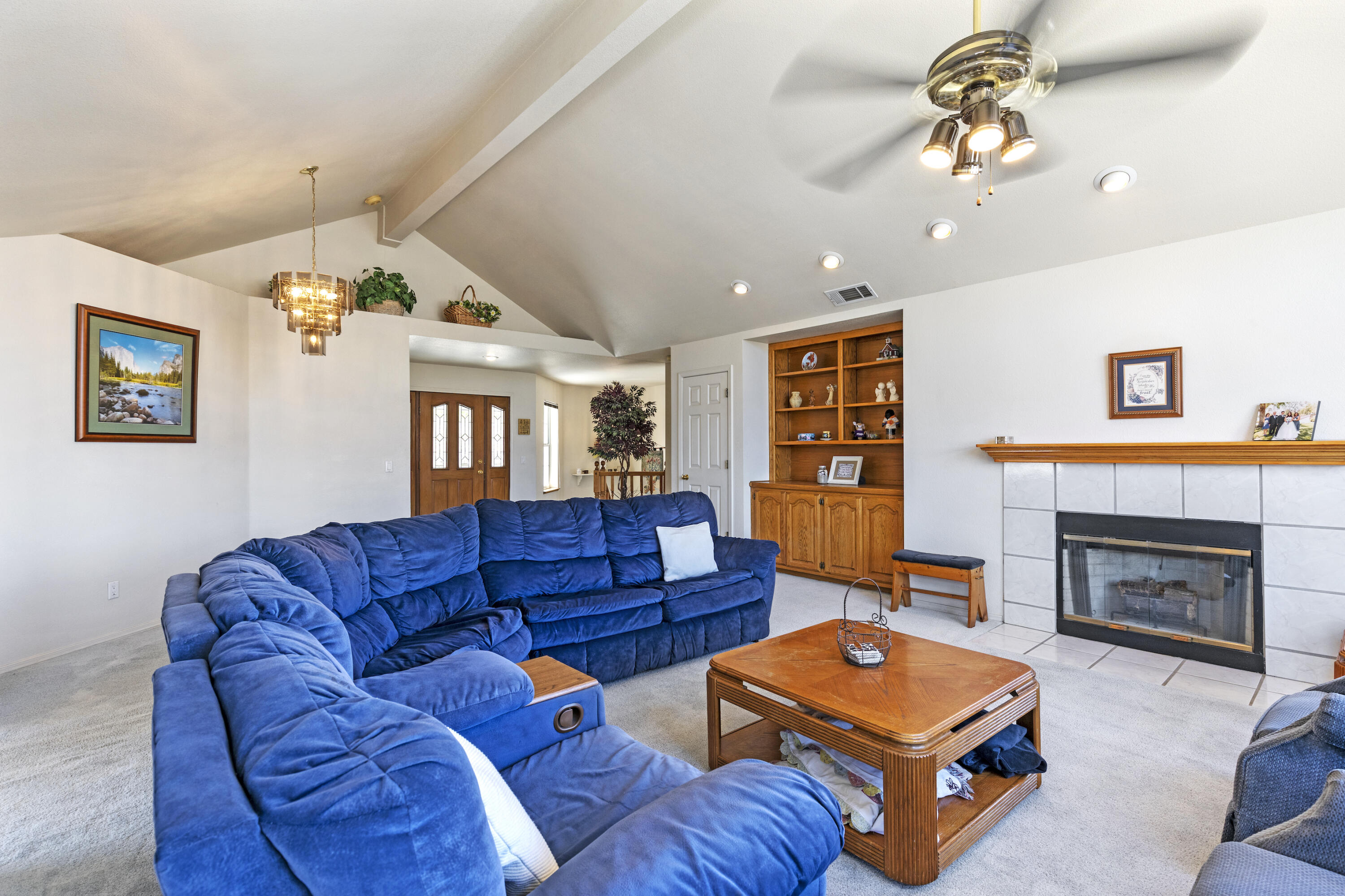 19800 Pine Ridge Drive Tehachapi, CA 93561 - Photo 6 of 46 A56A9241