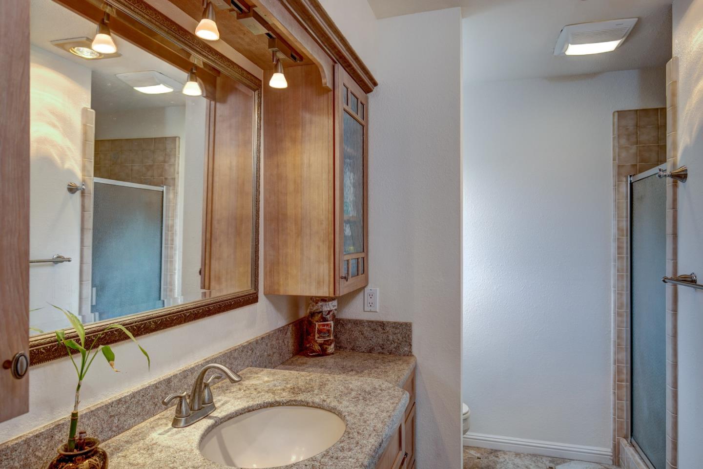 7055 Tustin Road Salinas, CA 93907 - Photo 16 of 23 Gallery Image 16