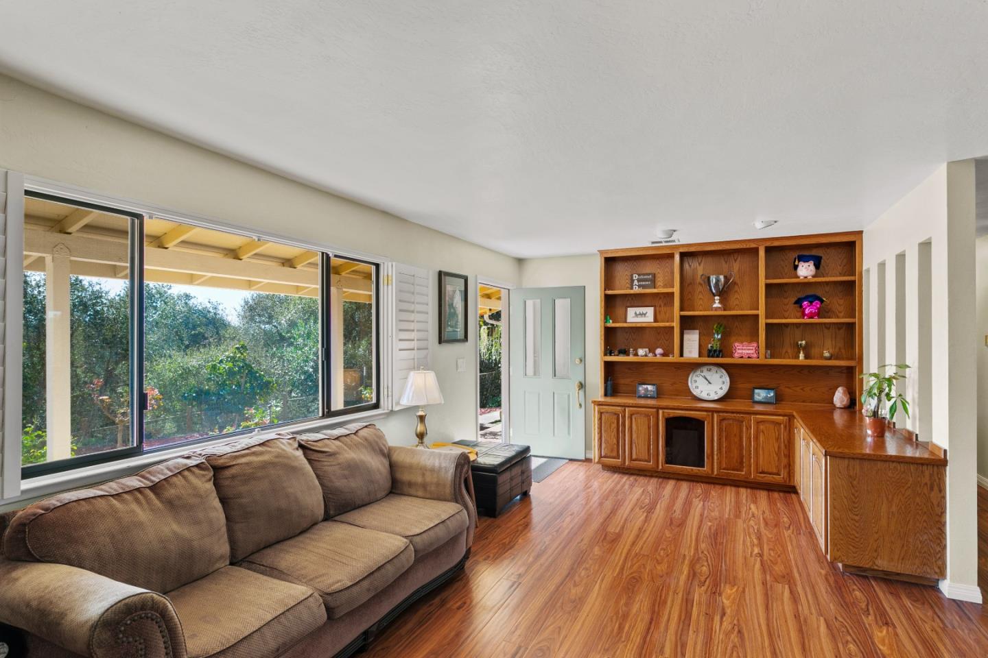 7055 Tustin Road Salinas, CA 93907 - Photo 6 of 23 Gallery Image 6