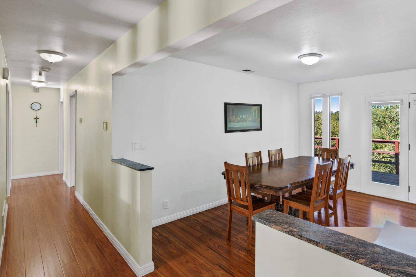 7055 Tustin Road Salinas, CA 93907 - Photo 7 of 23 Gallery Image 7