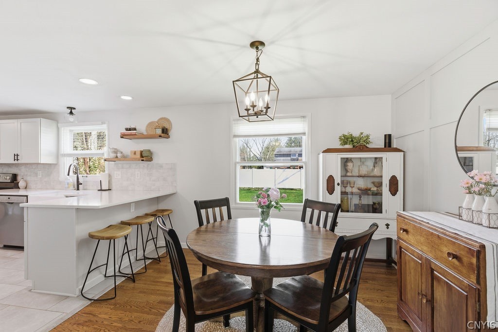 4233 Gemini Path Liverpool, NY 13090 - Photo 7 of 46