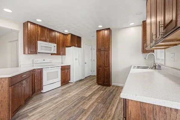 $249,000 | 64588 West North Park Drive, Constantine, MI 49042