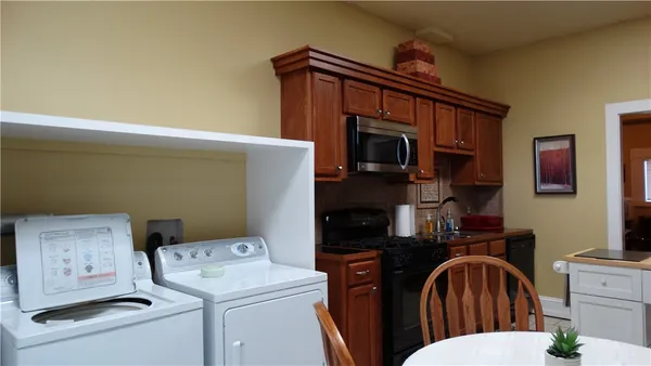 $2,000 | 875 County Highway, Fly Creek, NY 13337