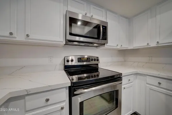 $1,500 | 9990 North Scottsdale Road, Unit 1022, Paradise Valley, AZ 85253