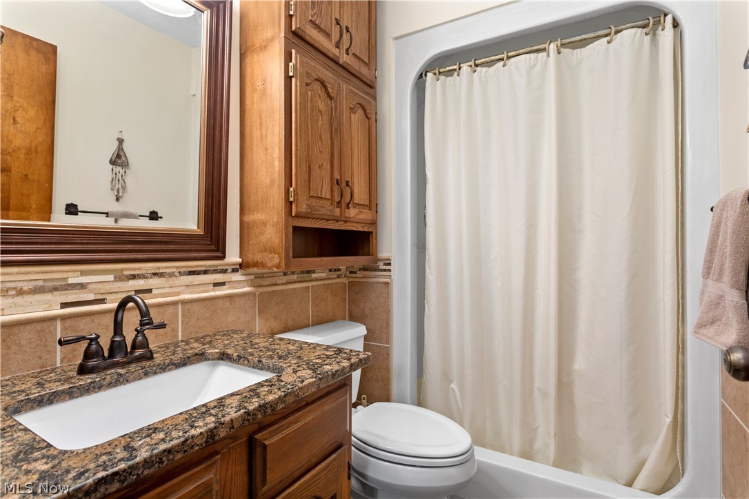 19432 Hunt Road Strongsville, OH 44136 - Photo 20 of 35 Gallery Image 20