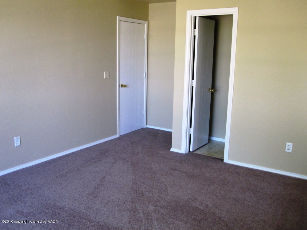 1117 Shasta Drive Amarillo, TX 79110 - Photo 17 of 31 Master Bedroom