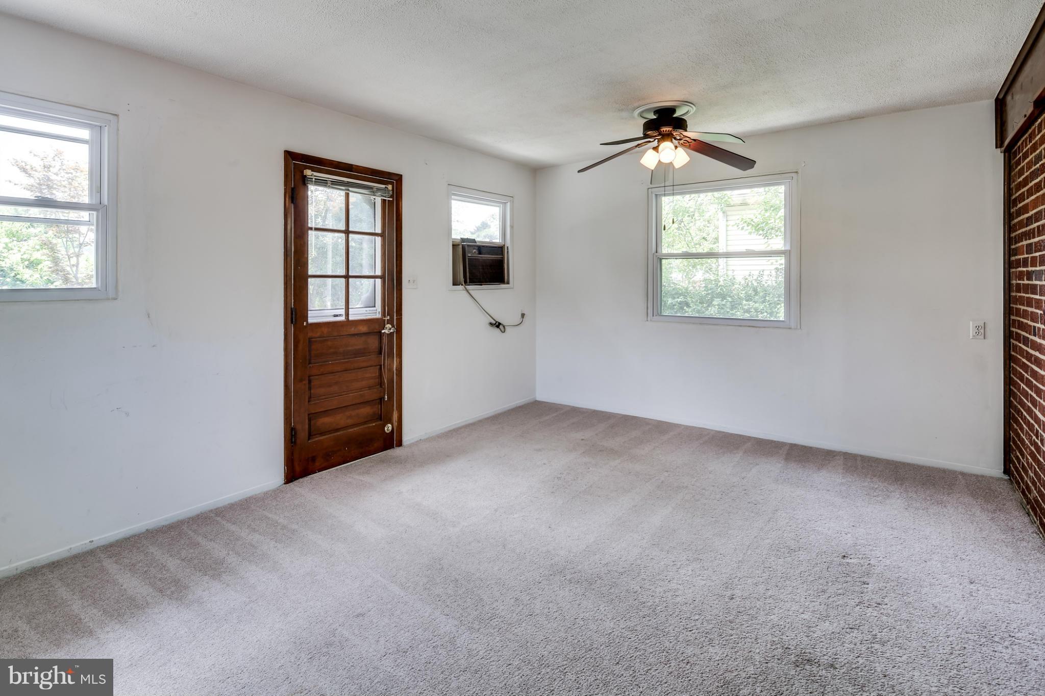 3606 Carey Street Silver Spring, MD 20902 - Photo 17 of 30 Interior (General)