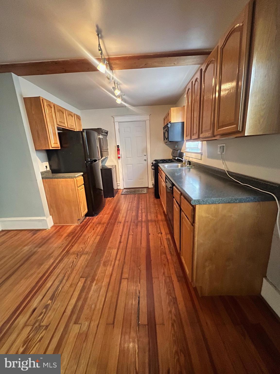 413 North Haddon Avenue Haddonfield, NJ 08033 - Photo 3 of 9