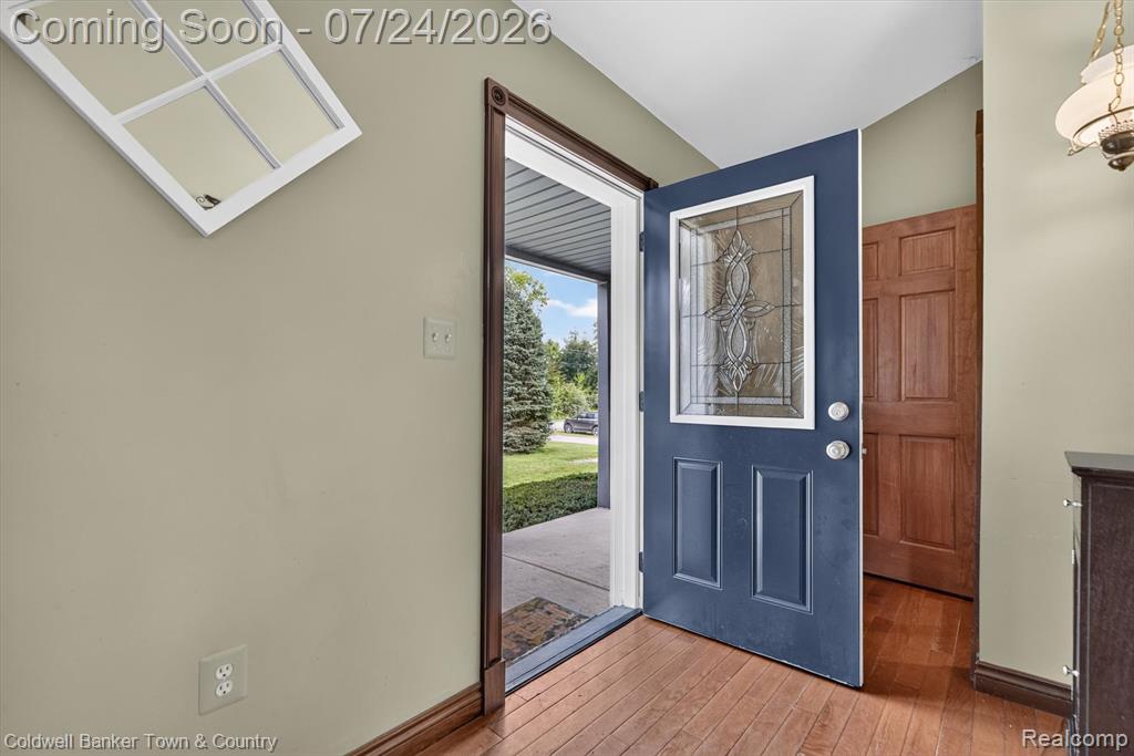 8175 Farley Road Pinckney, MI 48169 - Photo 6 of 69 Gallery Image 6