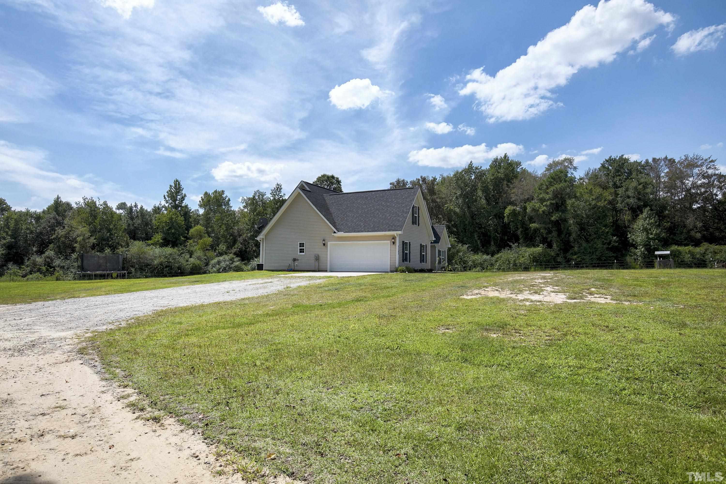 7163 Highway 210 Bunnlevel, NC 28323 - Photo 40 of 54