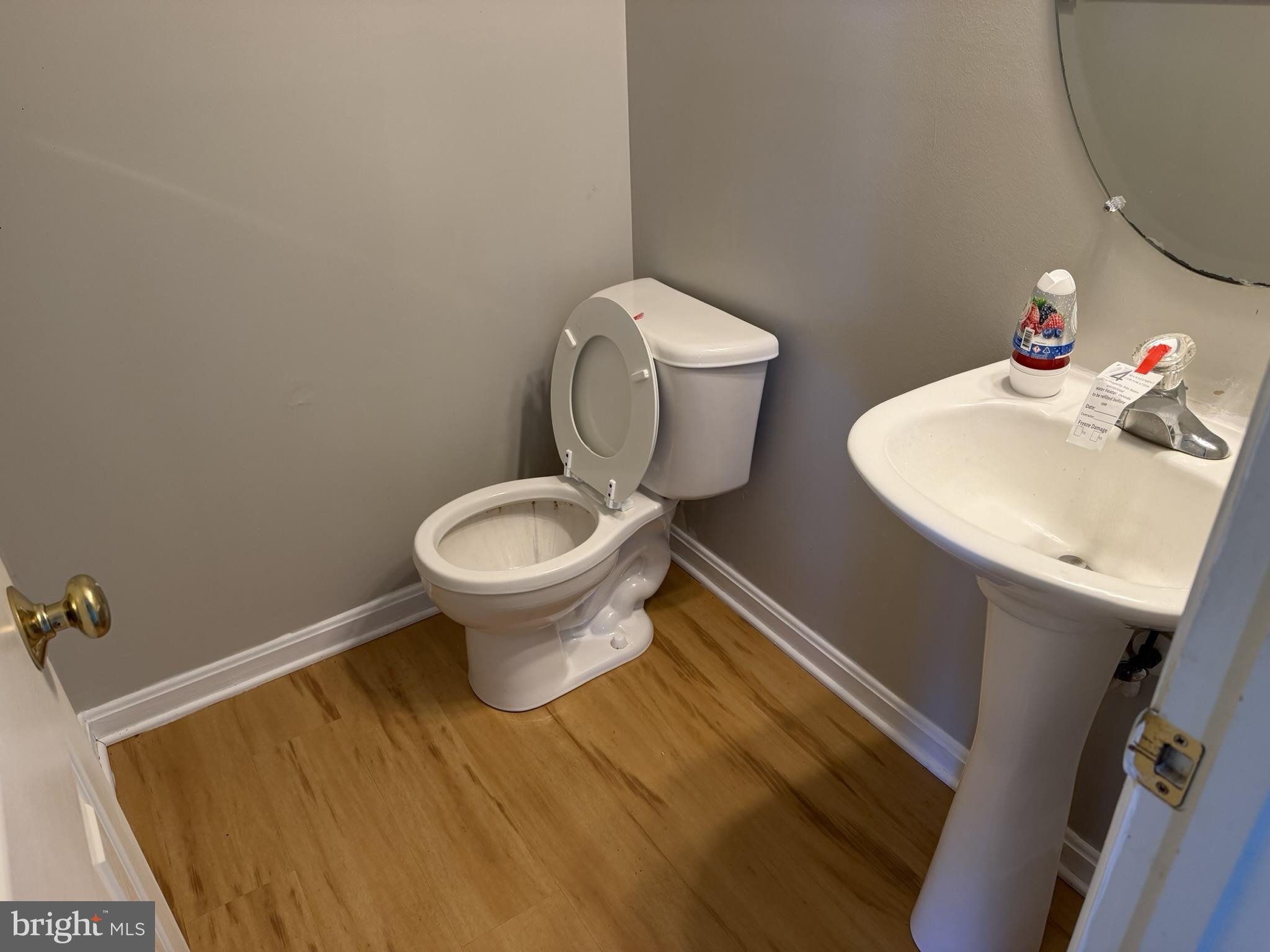 159 Miles Circle Hurlock, MD 21643 - Photo 12 of 23 half bath
