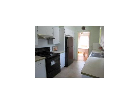 922 River Road Binghamton, NY 13901 - Photo 4 of 18 Gallery Image 4