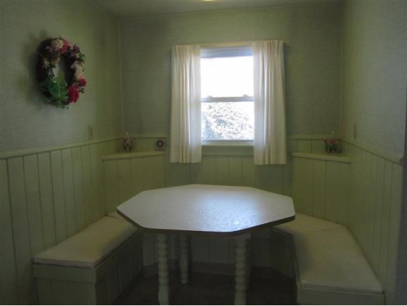 922 River Road Binghamton, NY 13901 - Photo 6 of 18 Gallery Image 6