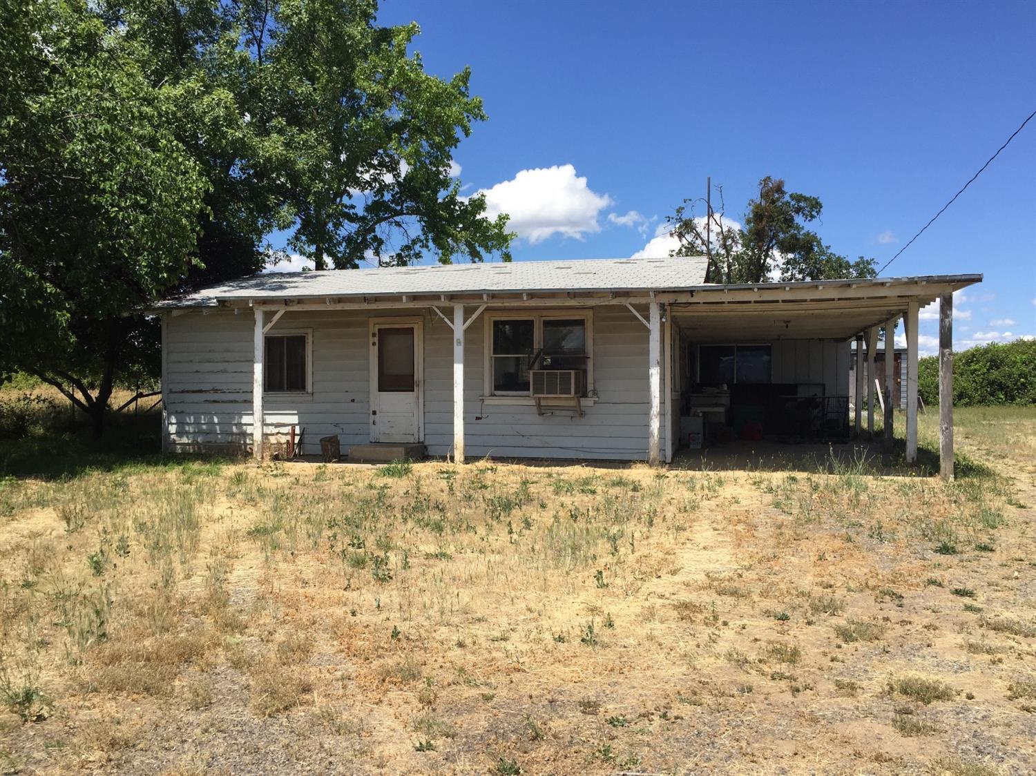 1092 Gibbon Road Central Point, OR 97502 - Photo 3 of 26