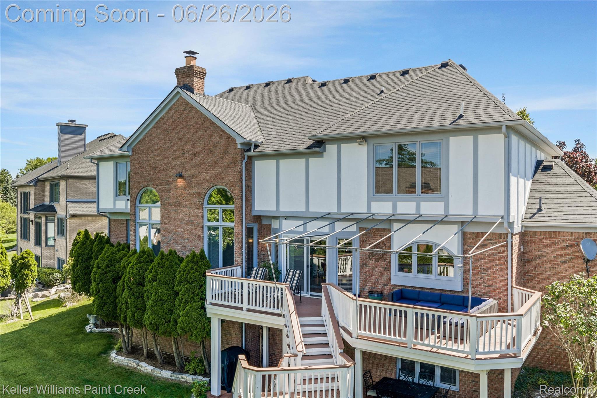 2036 Hickory Trail Drive Rochester, MI 48309 - Photo 68 of 77 74-2036 Hickory Trail Dr - Aerial 0014.jpg