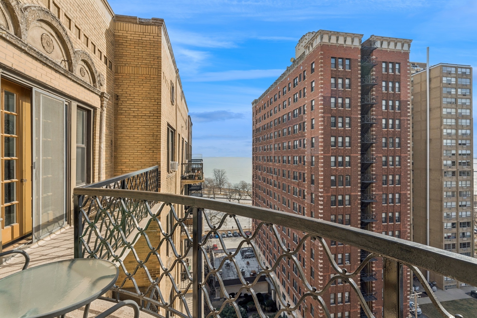 1755 East 55th Street, Unit 1204 Chicago, IL 60615 - Photo 17 of 19 a view of balcony with a bench