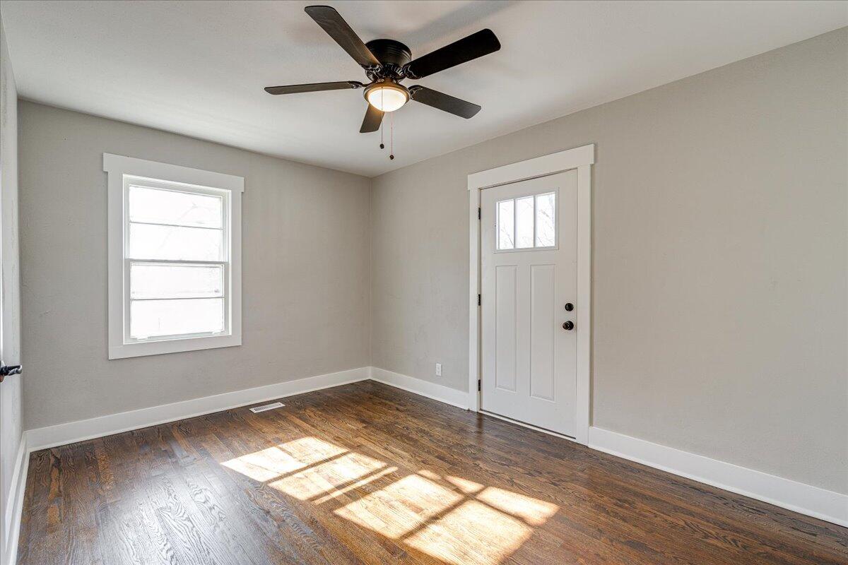 784 Mauldeth Road Chattanooga, TN 37415 - Photo 14 of 24 19-784 Mauldeth Rd-19