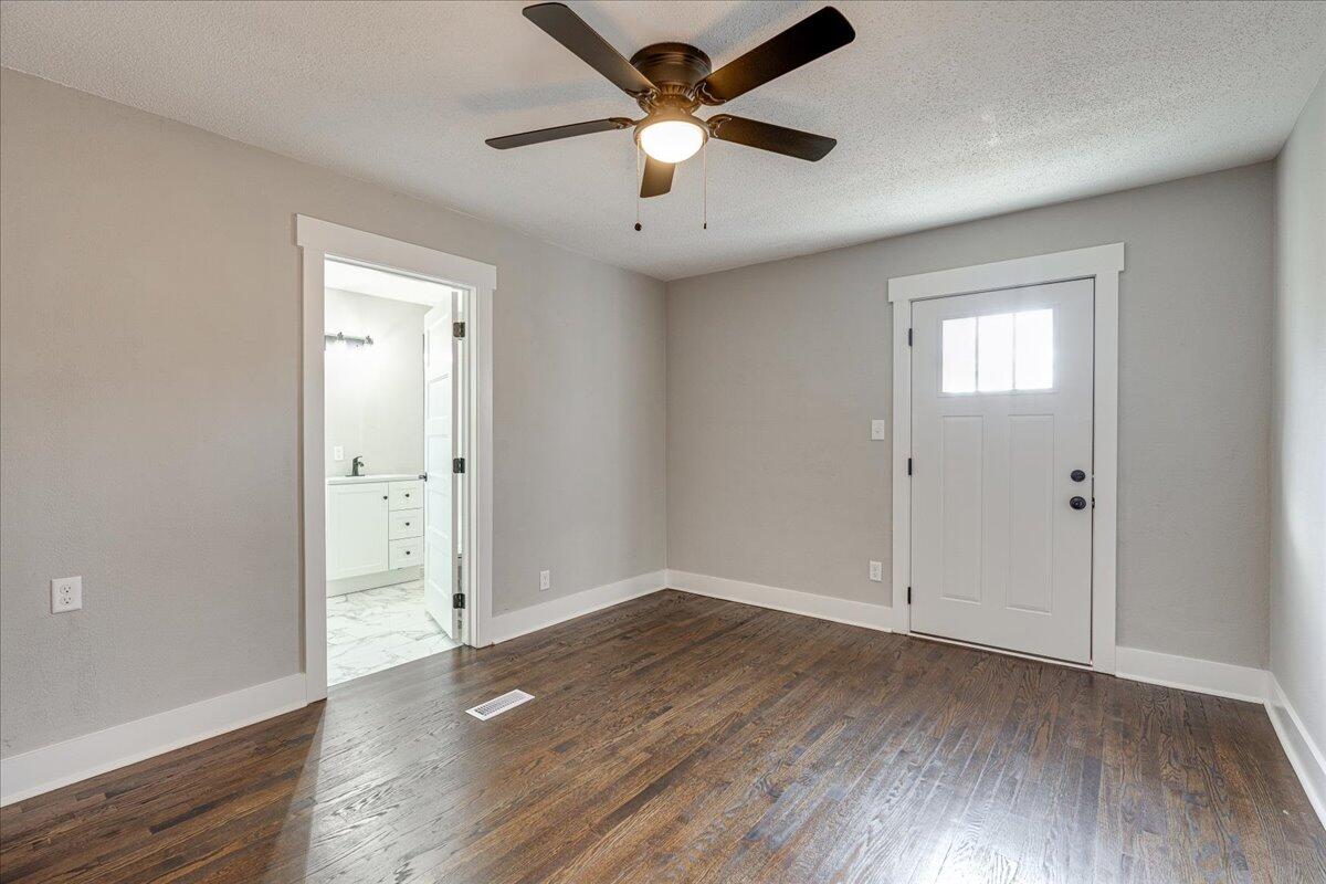 784 Mauldeth Road Chattanooga, TN 37415 - Photo 17 of 24 22-784 Mauldeth Rd-22
