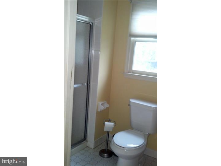 509 Stanford Road Fairless Hills, PA 19030 - Photo 14 of 19 Bathroom