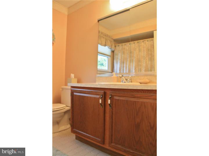 509 Stanford Road Fairless Hills, PA 19030 - Photo 17 of 19 Bathroom