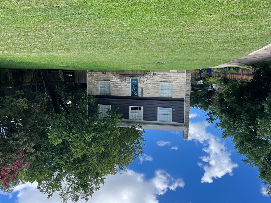 2503 Hartford Road, Unit B Austin, TX 78703 - Photo 12 of 14 Front view