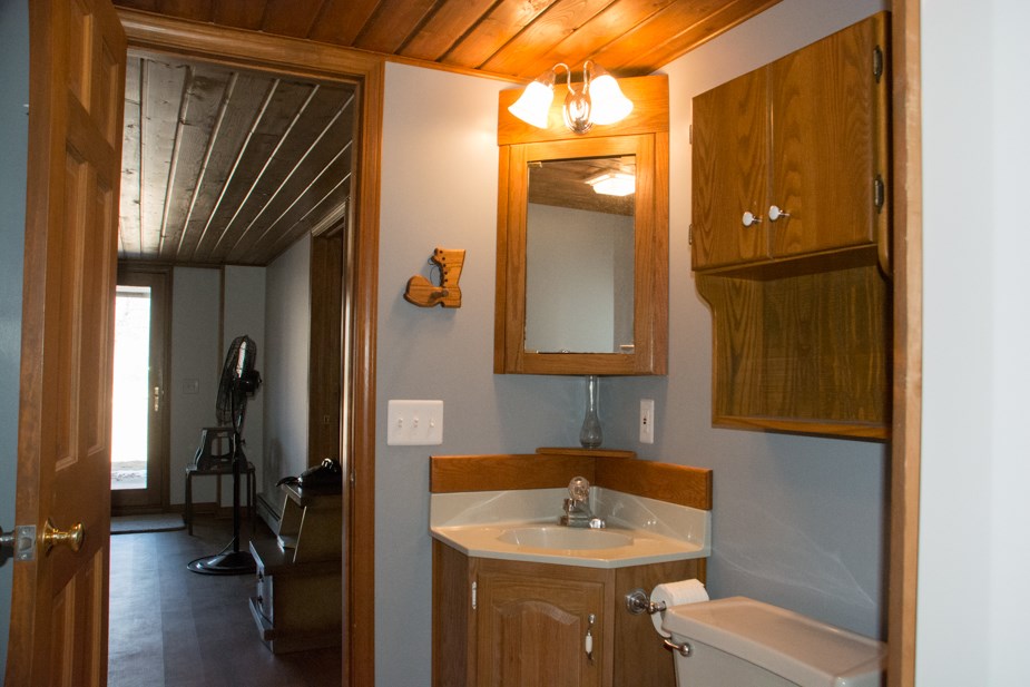 9455 Crouch Road Southeast Fife Lake, MI 49633 - Photo 30 of 47 1845674-29.JPG