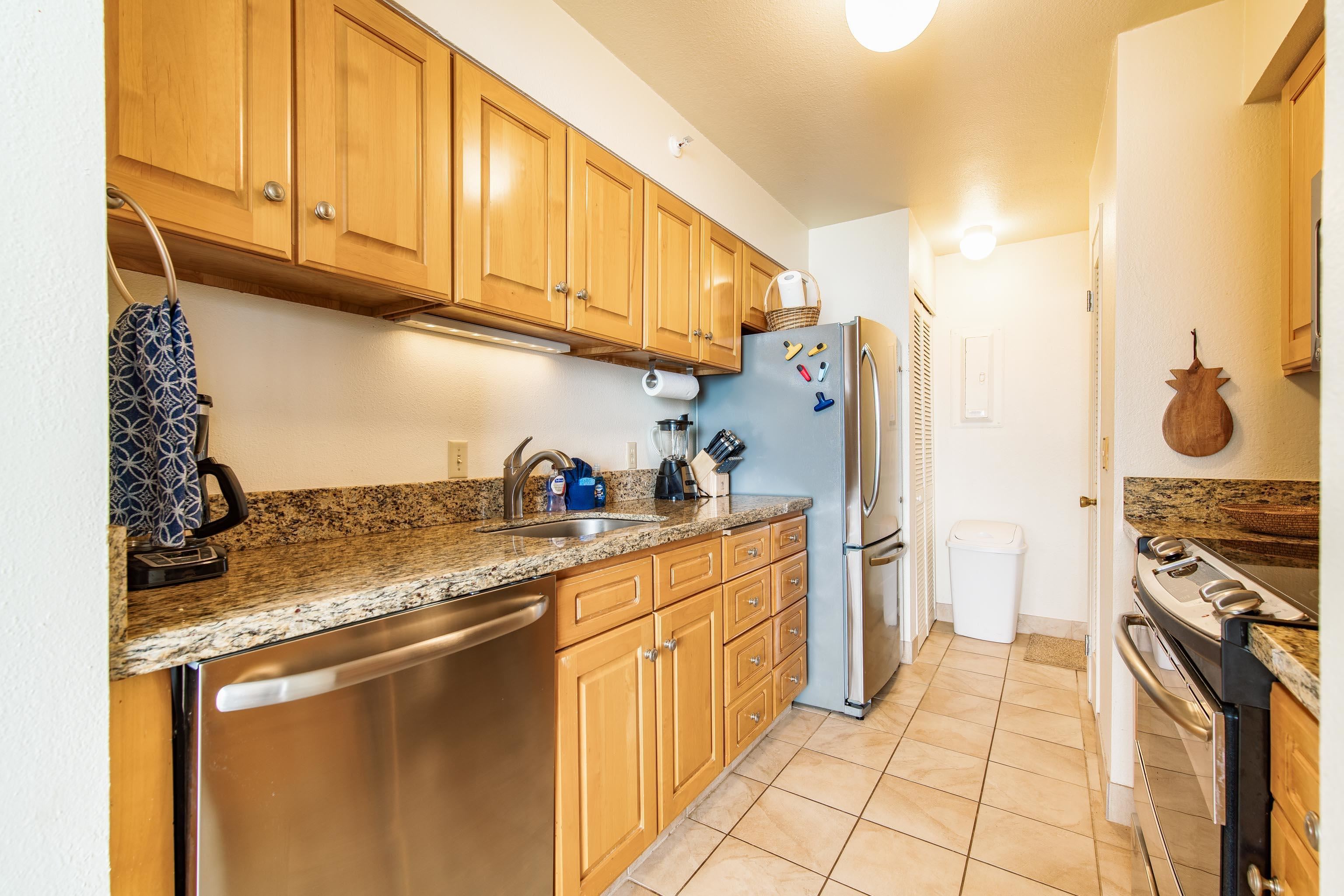 4365 Lower Honoapiilani Road, Unit 1010 Lahaina, HI 96761 - Photo 13 of 30 Gallery Image 13