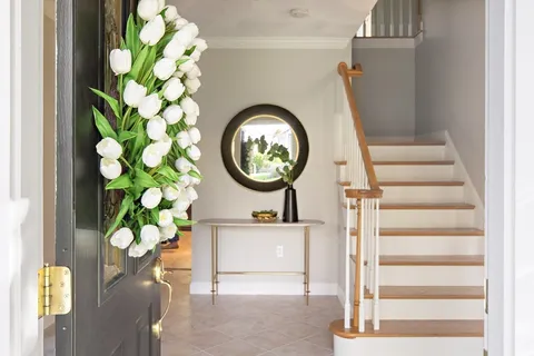 $1,349,000 | 11 Rose Farm Lane, Woburn, MA 01801