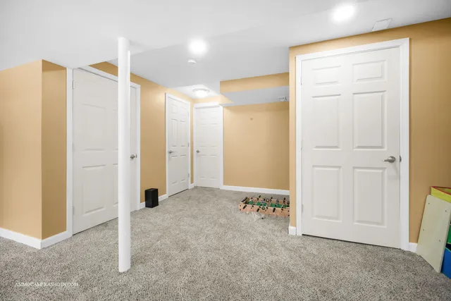 $429,900 | 369 Vaughn Circle, Aurora, IL 60502