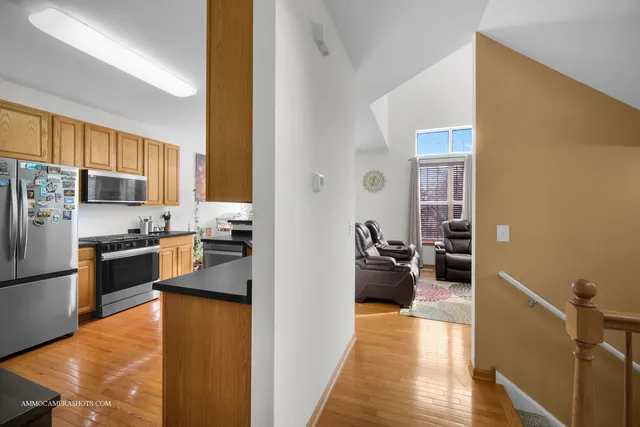 $429,900 | 369 Vaughn Circle, Aurora, IL 60502