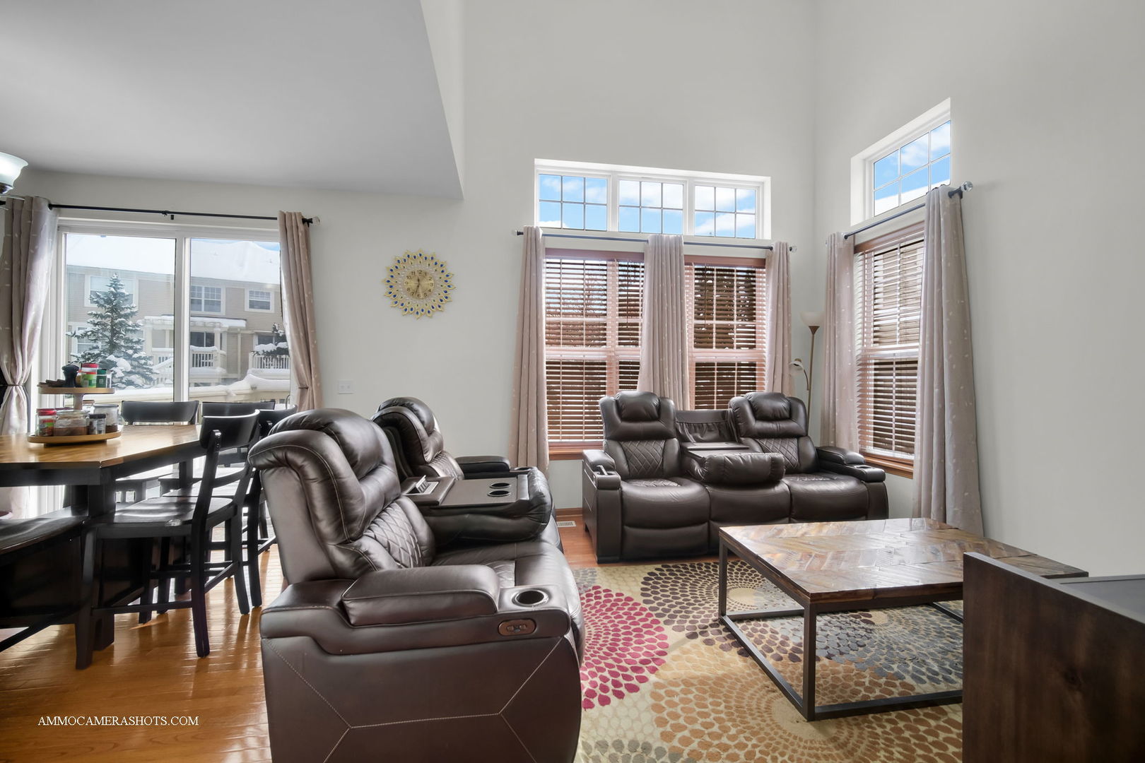 369 Vaughn Circle Aurora, IL 60502 - Photo 9 of 39 a living room with furniture and a window