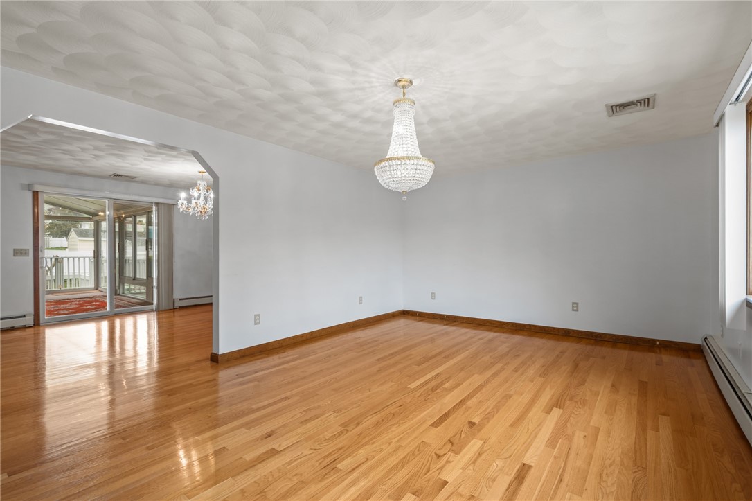 190 Curran Road Cumberland, RI 02864 - Photo 10 of 44 Gallery Image 10