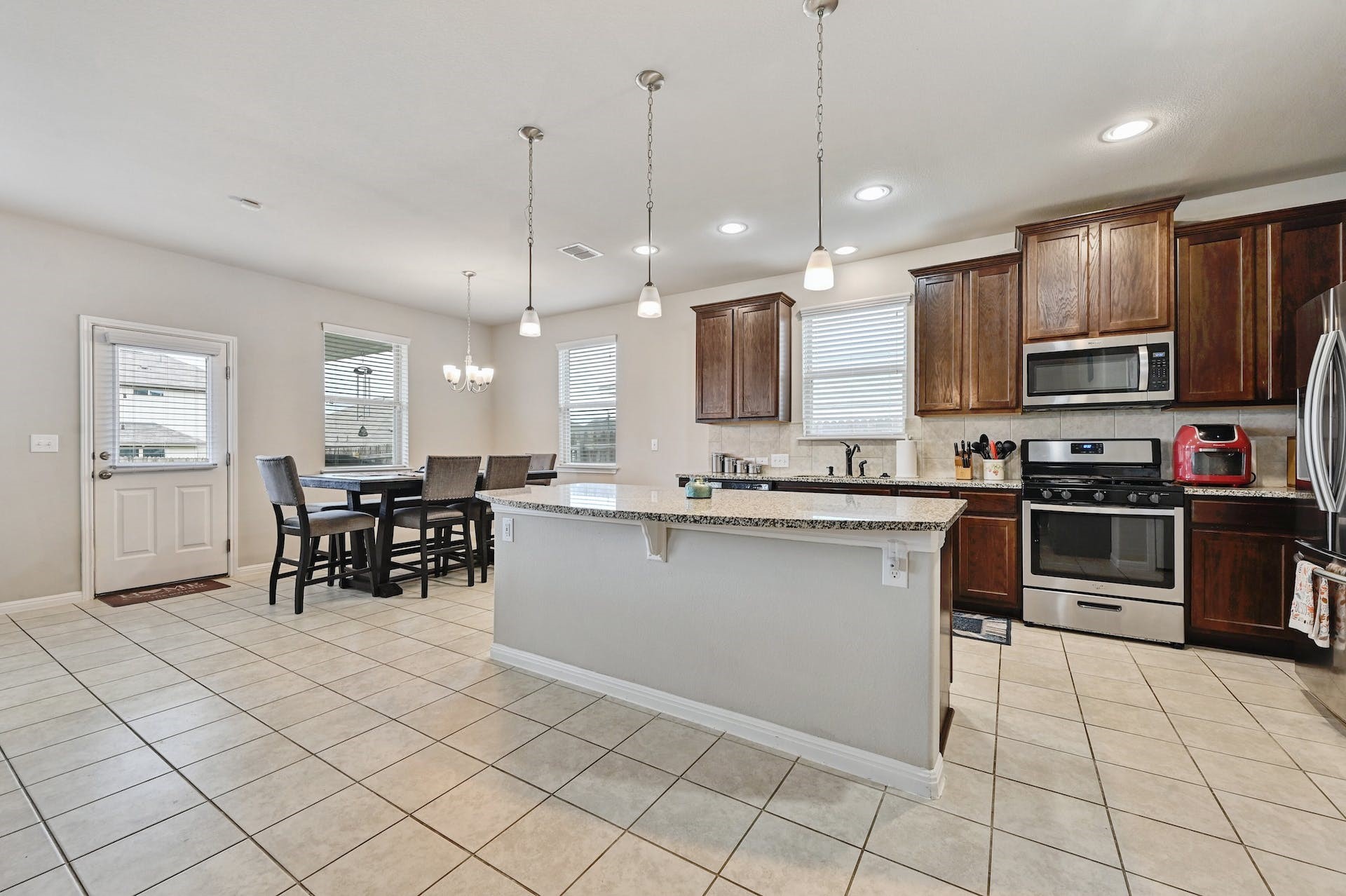 336 Wapiti Road Buda, TX 78610 - Photo 11 of 30