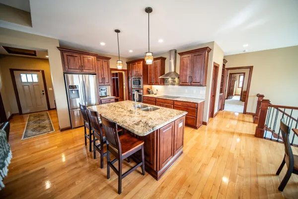 $849,995 | 2990 Stone Park Drive Northeast, Rochester, MN 55906