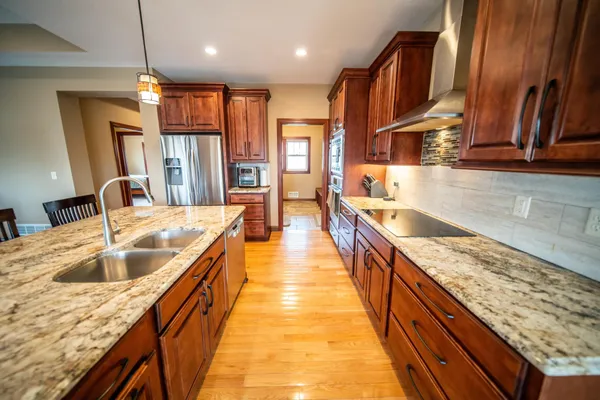 $849,995 | 2990 Stone Park Drive Northeast, Rochester, MN 55906