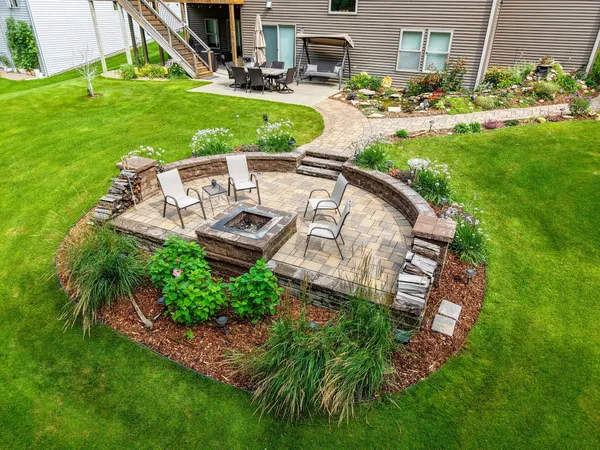 $849,995 | 2990 Stone Park Drive Northeast, Rochester, MN 55906