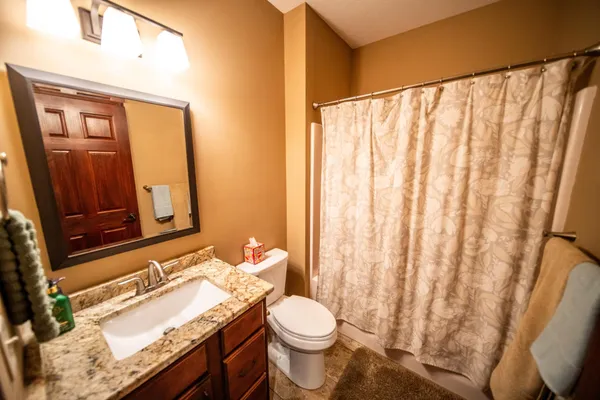 $849,995 | 2990 Stone Park Drive Northeast, Rochester, MN 55906