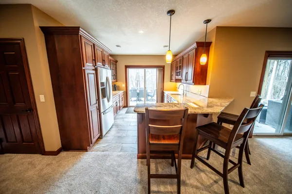 $849,995 | 2990 Stone Park Drive Northeast, Rochester, MN 55906