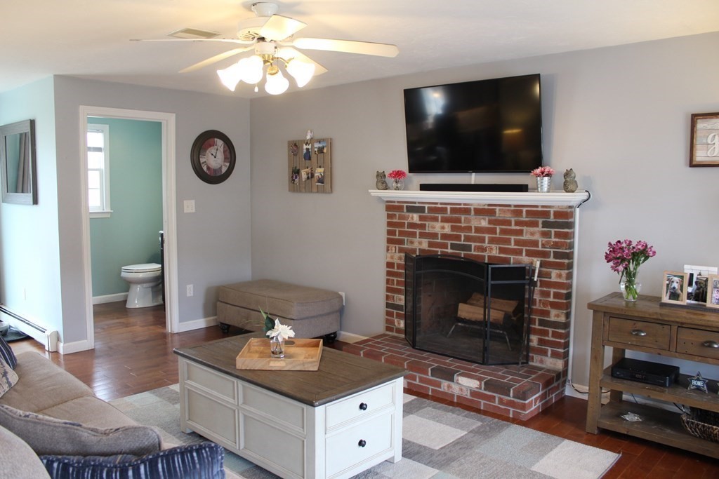 36 Deer Run Road Bellingham, MA 02019 - Photo 13 of 29 Gallery Image 13