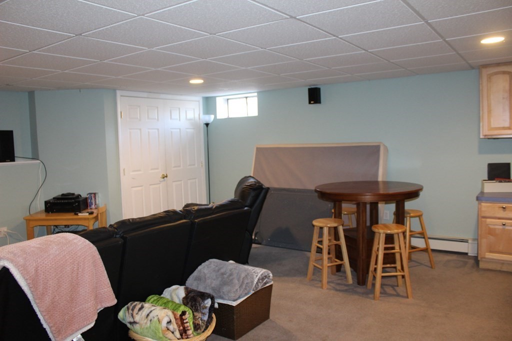 36 Deer Run Road Bellingham, MA 02019 - Photo 23 of 29 Gallery Image 23