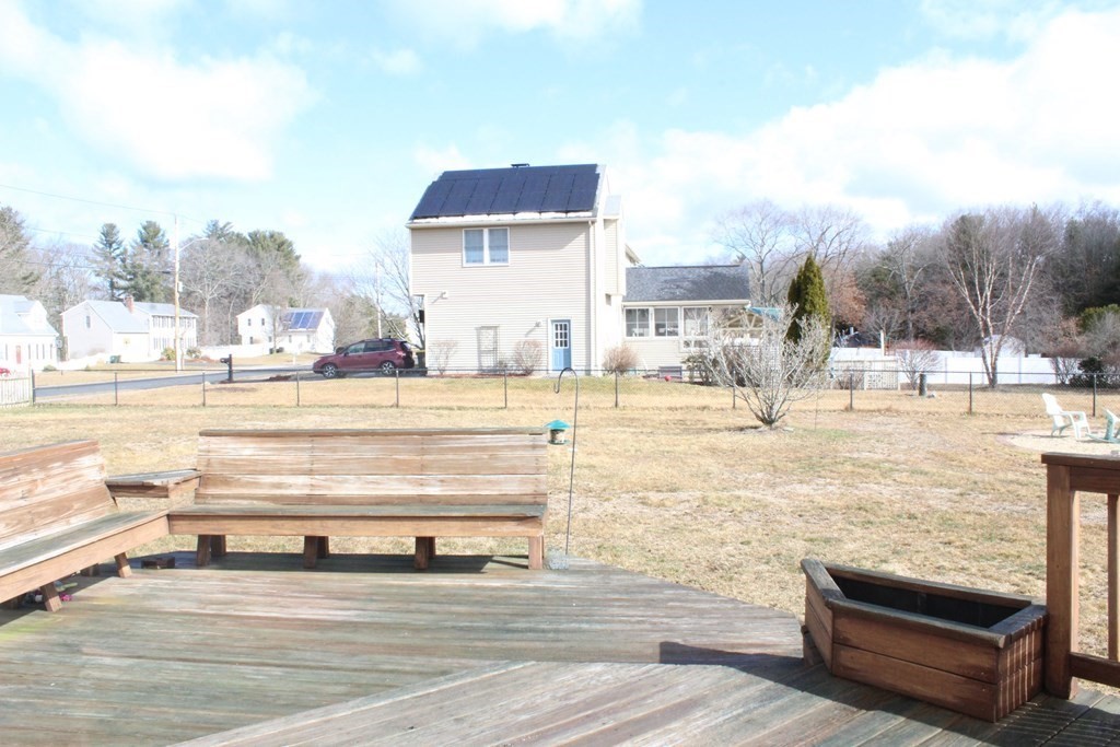 36 Deer Run Road Bellingham, MA 02019 - Photo 27 of 29 Gallery Image 27