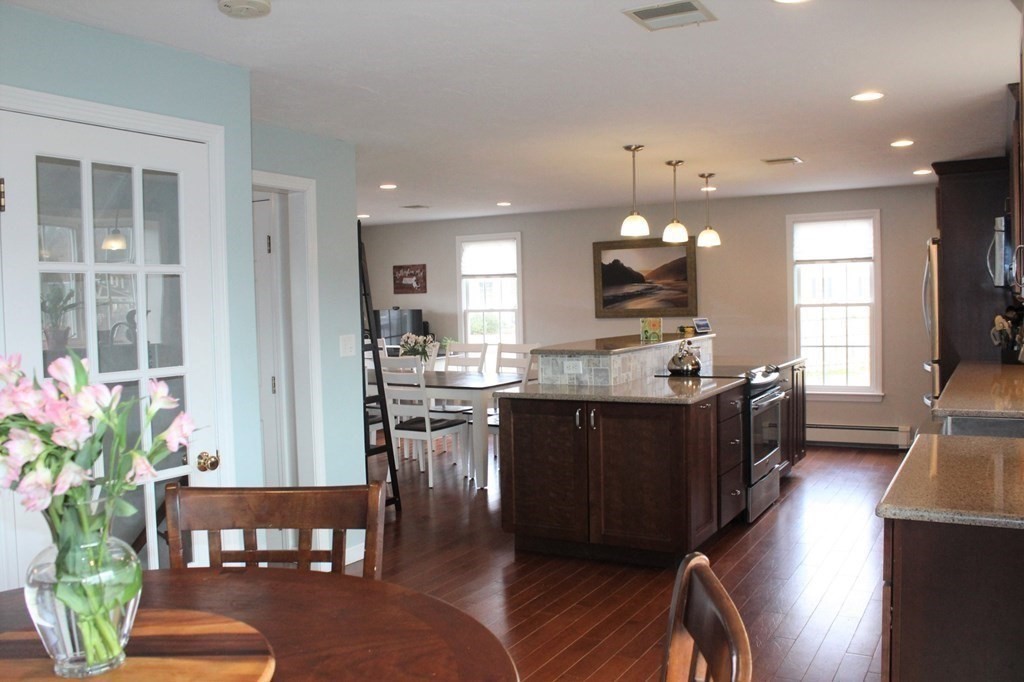 36 Deer Run Road Bellingham, MA 02019 - Photo 8 of 29 Gallery Image 8